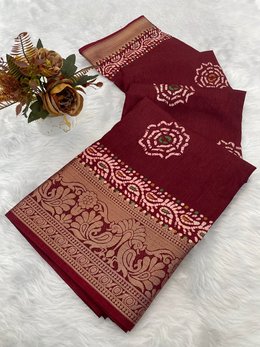 Dola Jaquard Woven Printed Saree With Blouse