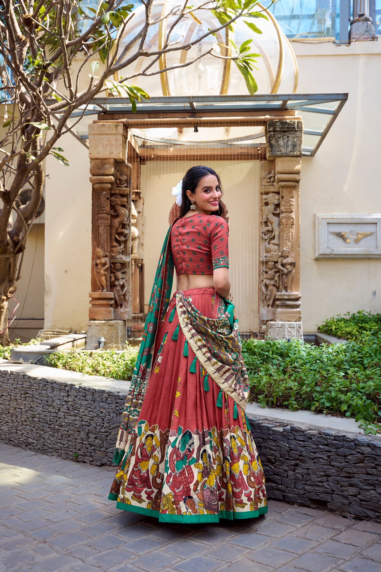 Women's Dola Silk With Kalamkari Print Lehenga Choli Set
