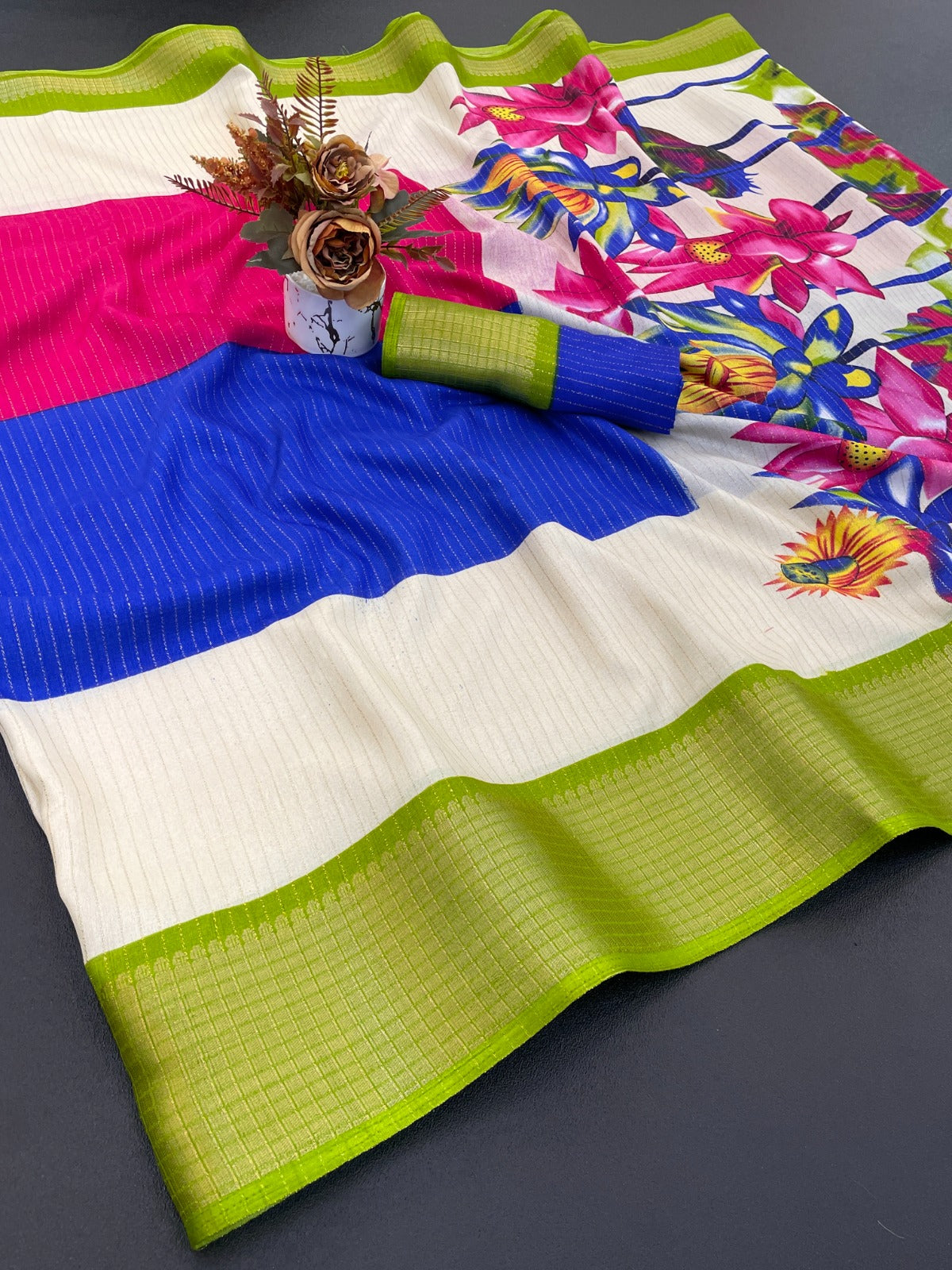 DOLA SILK ZARI LINING WITH JACQUARD BORDER