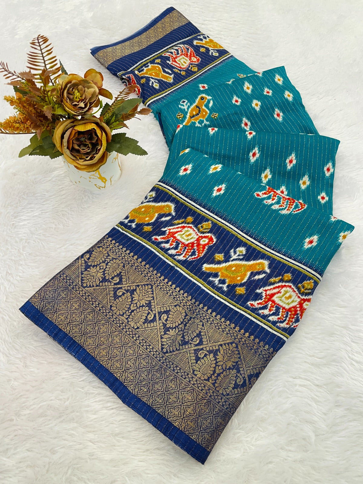 Dola Jequard Border Warli Digital printed saree with Bandhani printed
