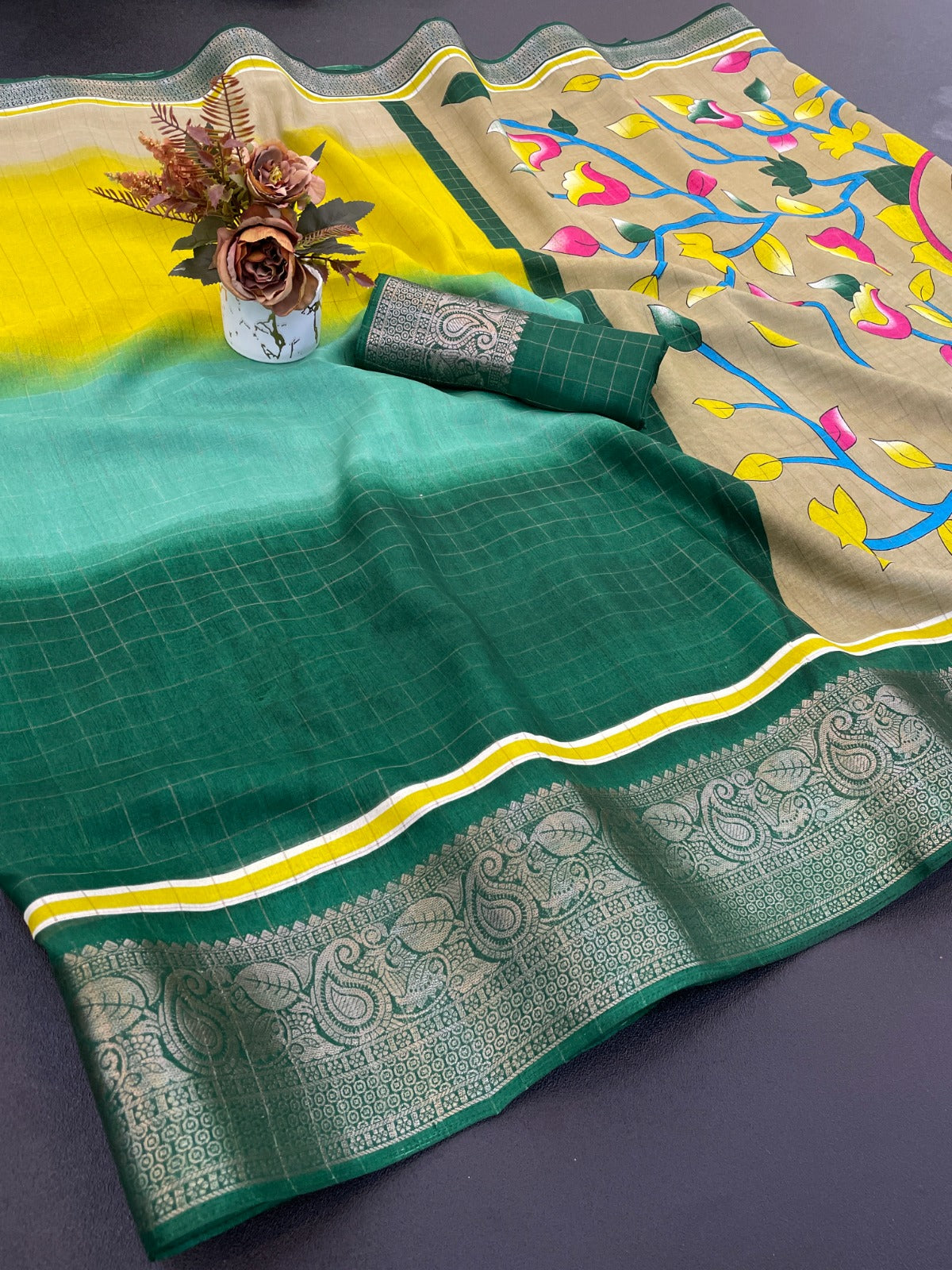 Beautiful rekko silk sarees with all over floral design along with contrast weaving border