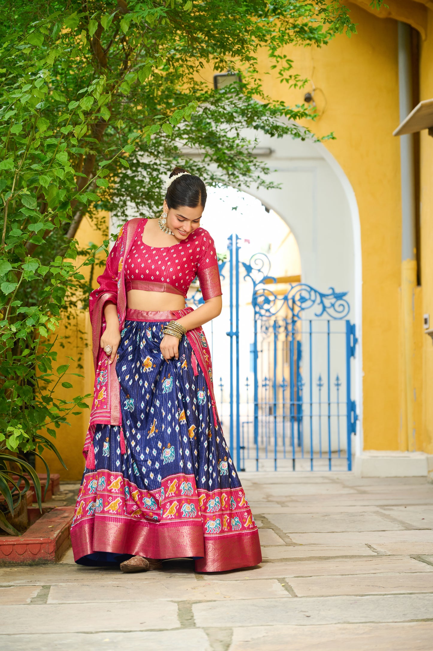 DEIANA'S Jacquard With Jari Lining With Print Lehenga Choli