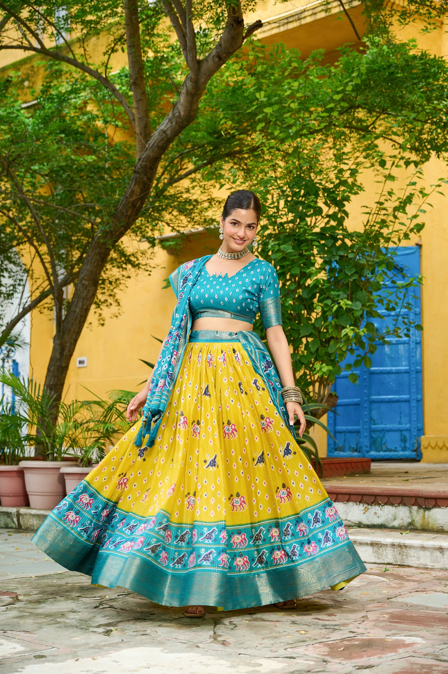 DEIANA'S Jacquard With Jari Lining With Print Lehenga Choli