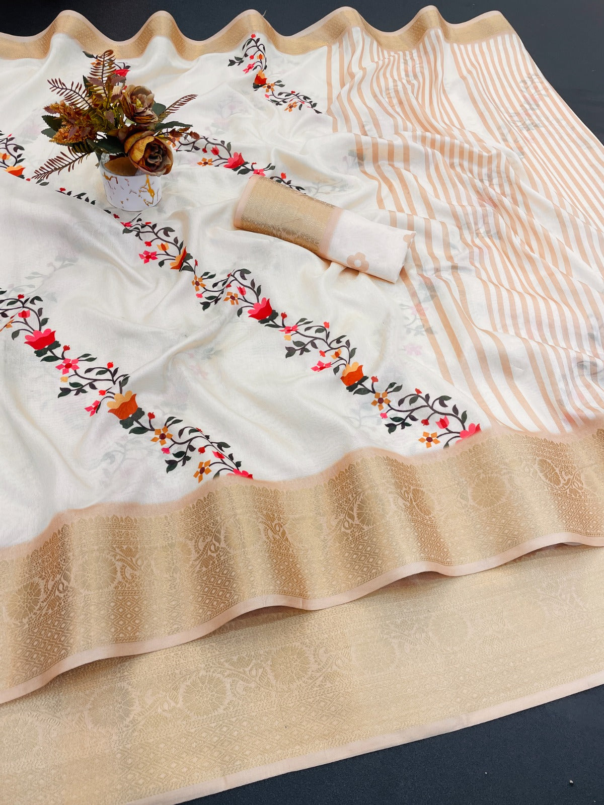 Dola Silk Digital Print Saree With Jacquard Border New trending collection